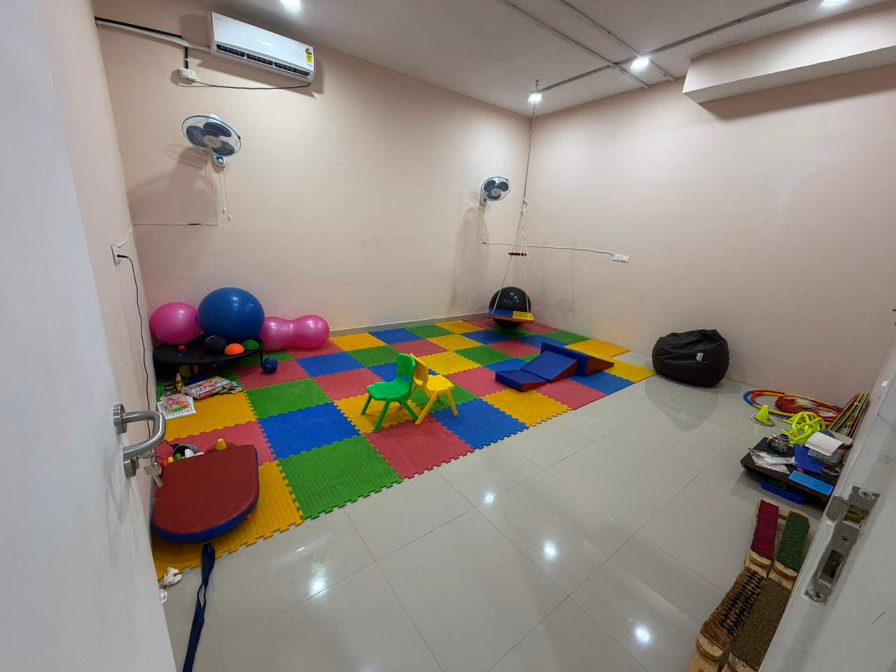 sunshine varthur gallery photo 1
